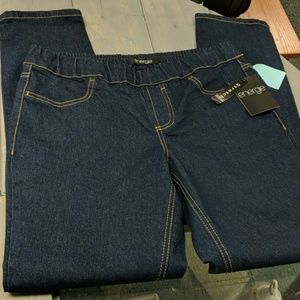 NWT Energie stretch jeans